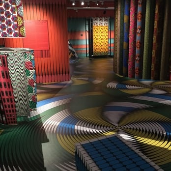 Vlisco tentoonstelling 1.jpg